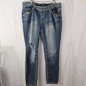 READ UltraLove Jeans Womens 18 38x30 Blue Distressed Embroidered Denim Y2K